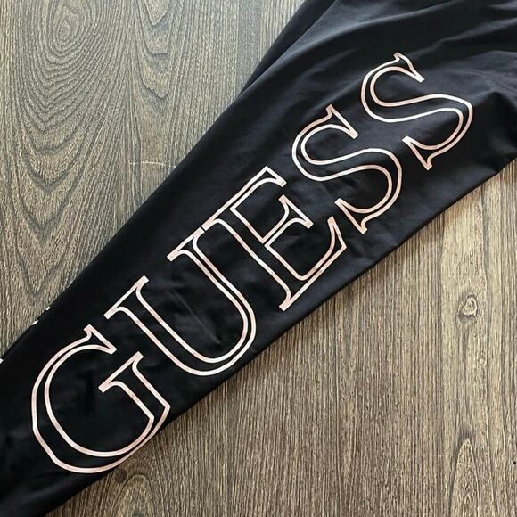 NWOT Guess Crop Leggings High Rise Elastic Waist Pull-On Logo Print Black Size M - Picture 5 of 10